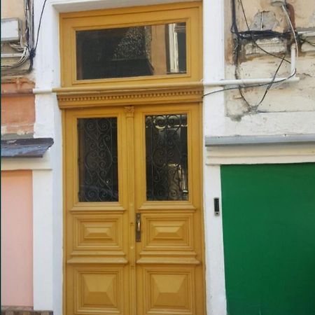 Двухкомнатная Квартира,500М И Дерибасовская,Всегда Есть Свет Odessa Exterior foto